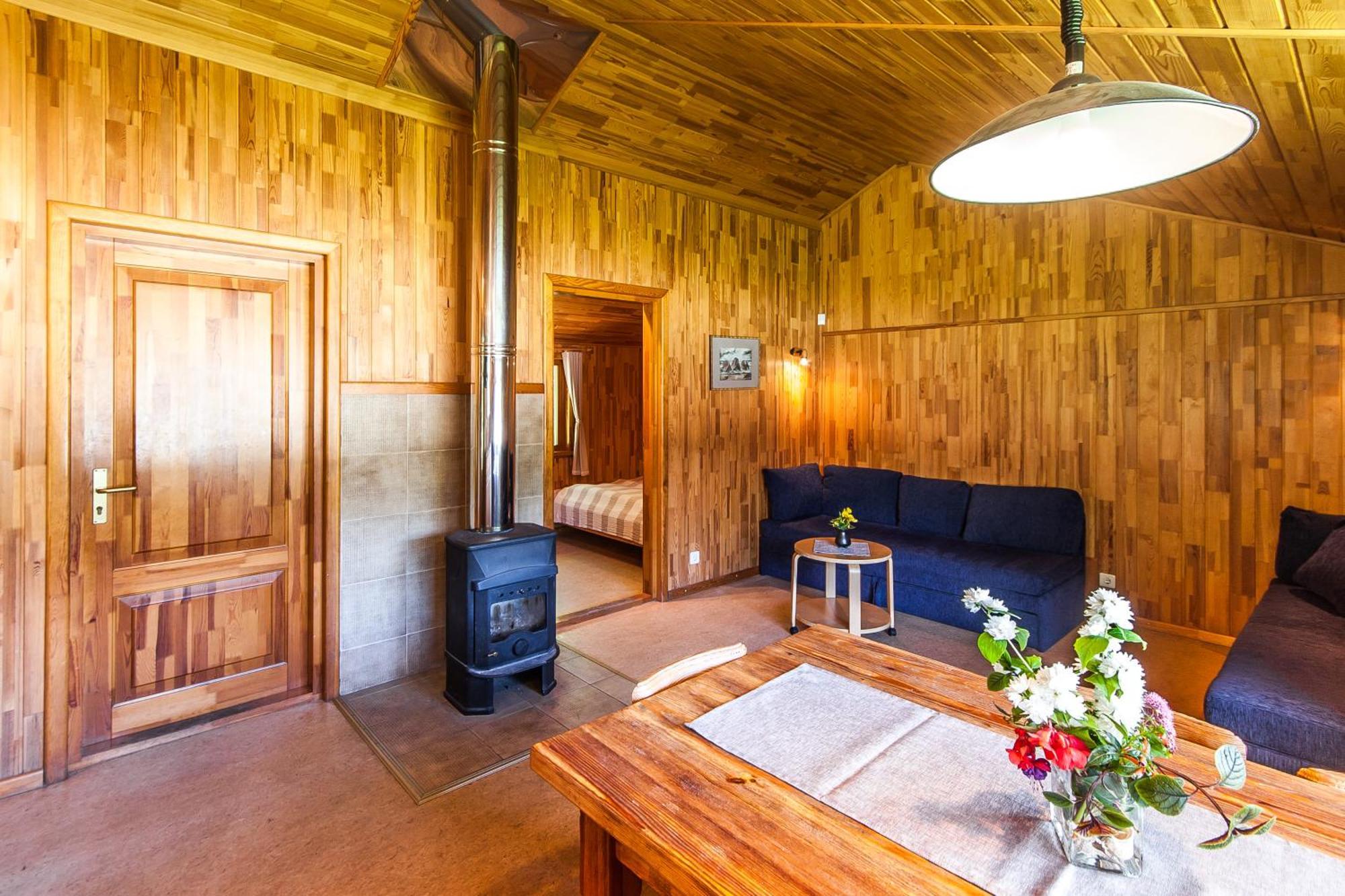 Laucu Akmens Hotel Skulte  Стая снимка