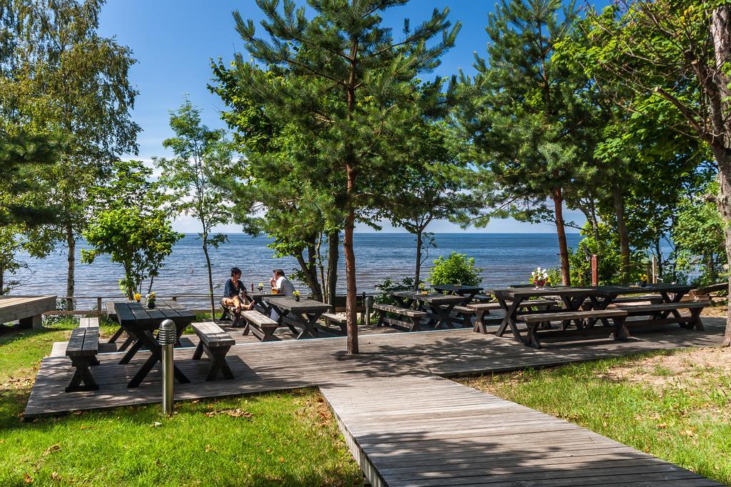 Laucu Akmens Hotel Skulte  Екстериор снимка